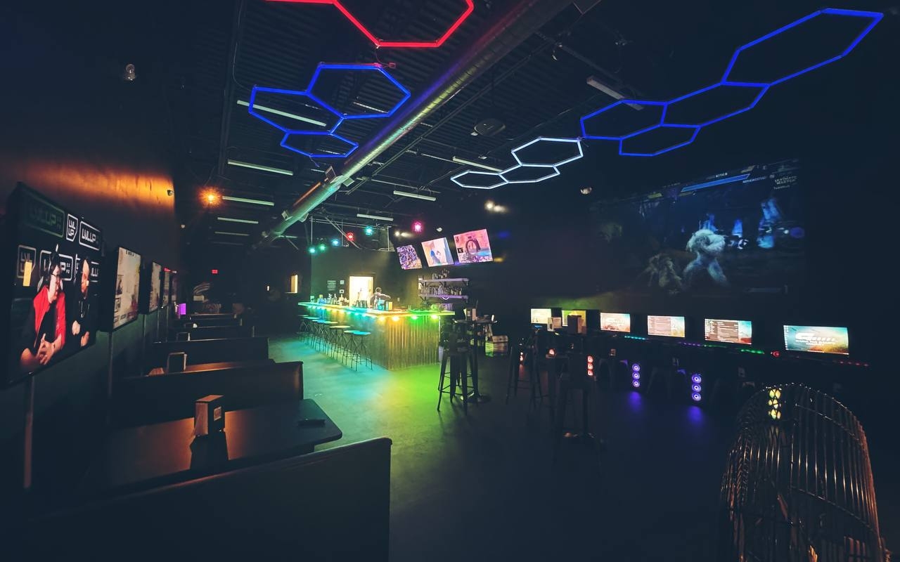 Bad Machines Full Bar